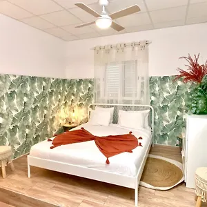https://casa-sole-apartamento-playa-san-juan.in-canary-islands.com
